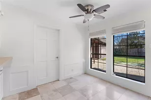 1703 Woodland Springs St, Houston, TX 77077 - Photo 20