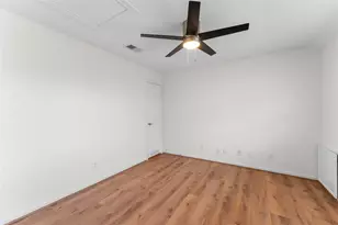 1703 Woodland Springs St, Houston, TX 77077 - Photo 40