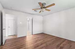 1703 Woodland Springs St, Houston, TX 77077 - Photo 24