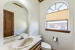 111 Bayridge Rd, La Porte, TX 77571 - Photo 18
