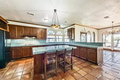 111 Bayridge Road, La Porte, TX 77571 - Photo 10