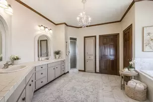 111 Bayridge Rd, La Porte, TX 77571 - Photo 36