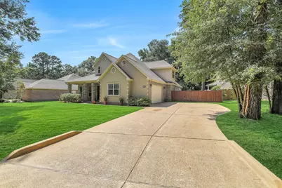 754 Holly Springs Drive, Conroe, TX 77302 - Photo 8