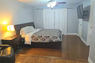 11703 Teaneck Dr, Houston, TX 77089 - Photo 10