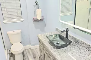 11703 Teaneck Dr, Houston, TX 77089 - Photo 12