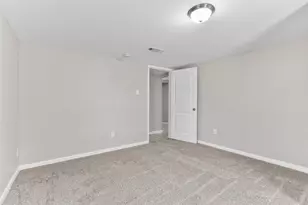 6905 Speaker St, Hitchcock, TX 77563 - Photo 22