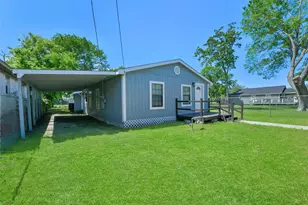6905 Speaker St, Hitchcock, TX 77563 - Photo 1