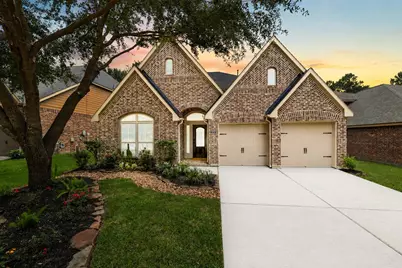 213 Forest Heights Lane, Montgomery, TX 77316 - Photo 1