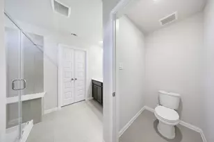 18560 Meadow Point Ln, Conroe, TX 77316 - Photo 12