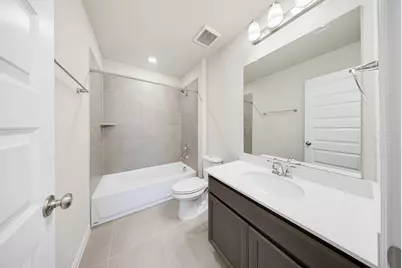 18560 Meadow Point Lane, Conroe, TX 77316 - Photo 16