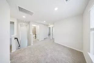 18560 Meadow Point Ln, Conroe, TX 77316 - Photo 8