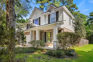 39 S Crisp Morning Cir, The Woodlands, TX 77382 - Photo 2