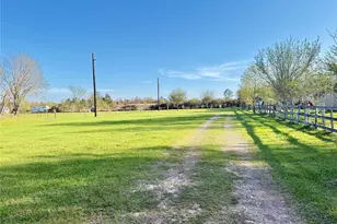 29921 Waller Spring Creek Rd, Waller, TX 77484 - Photo 1