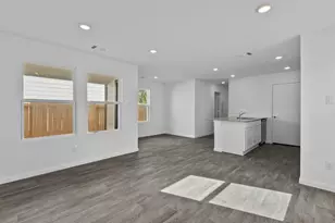11934 Detar Ct, Willis, TX 77378 - Photo 10