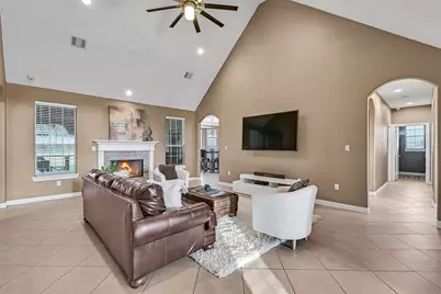 7611 Oak Alley Court, Rosharon, TX 77583 - Photo 10