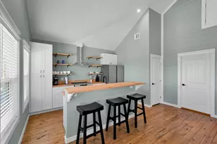 1032 Sunset Circle W, Crystal Beach, TX 77650 - Photo 22