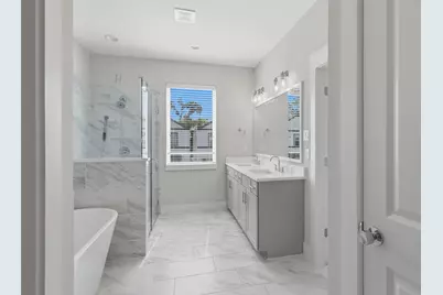 5305 Donovan Gardens Lane, Houston, TX 77091 - Photo 18