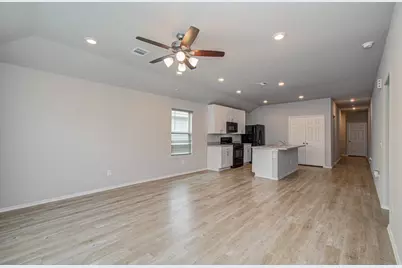 2030 Brixham Bluff Lane, Spring, TX 77373 - Photo 10
