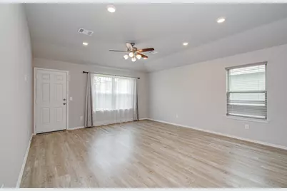 2030 Brixham Bluff Lane, Spring, TX 77373 - Photo 8