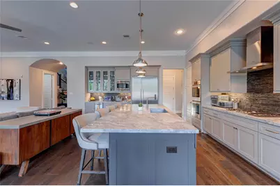 2111 Saxon Drive, Houston, TX 77018 - Photo 20