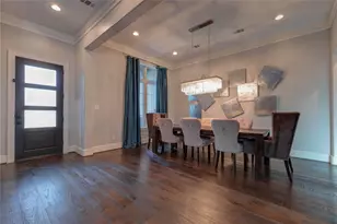 2111 Saxon Dr, Houston, TX 77018 - Photo 10