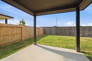 810 Alaska Cedar Dr, Crosby, TX 77532 - Photo 16