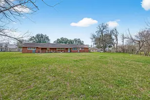 403 Wrangler Rd, Simonton, TX 77485 - Photo 26