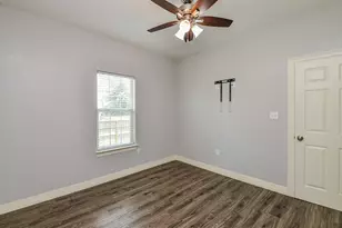 3153 Christie St, Houston, TX 77026 - Photo 32
