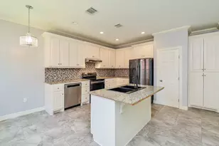 3153 Christie St, Houston, TX 77026 - Photo 18