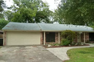 9122 Western Dr, Houston, TX 77080 - Photo 1
