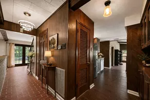 6710 Burning Tree Dr, Houston, TX 77036 - Photo 6