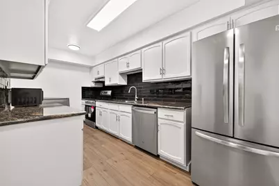 359 N Post Oak Lane #127, Houston, TX 77024 - Photo 14