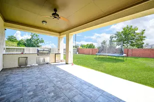6115 Abercombie Ln, Sugar Land, TX 77479 - Photo 16
