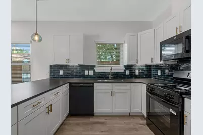 8316 De Priest #A, Houston, TX 77088 - Photo 4