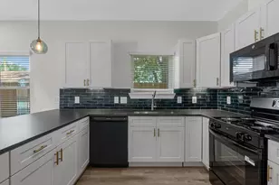 8316 De Priest, Houston, TX 77088 - Photo 4