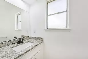 2207 Crystal Hills Dr, Houston, TX 77077 - Photo 20