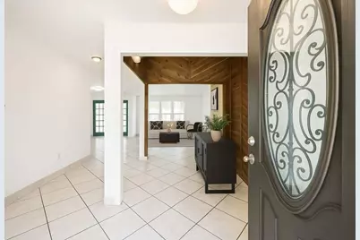 2207 Crystal Hills Drive, Houston, TX 77077 - Photo 4