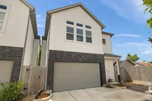 808 Woodcrest Dr, Houston, TX 77018 - Photo 1