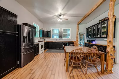 7160 County Road 132, Hallettsville, TX 77964 - Photo 10