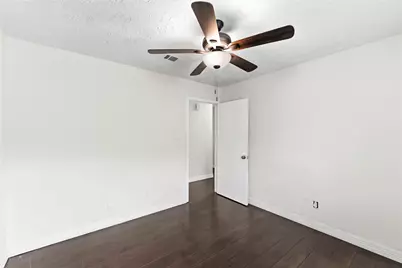 3415 Honey Creek Drive, Houston, TX 77082 - Photo 22