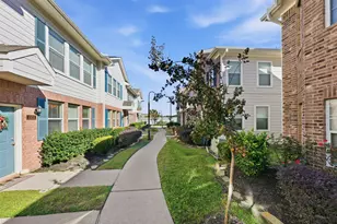 1929 Kemah Village Dr, Kemah, TX 77565 - Photo 8