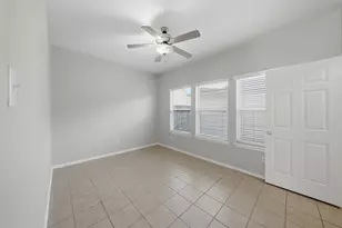 1929 Kemah Village Dr, Kemah, TX 77565 - Photo 32