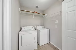 1929 Kemah Village Dr, Kemah, TX 77565 - Photo 14