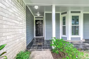 305 Seacrest Blvd, League City, TX 77573 - Photo 4