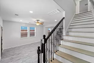 913 Turner Dr, Houston, TX 77076 - Photo 4