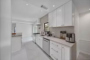 1030 Chantilly Ln, Houston, TX 77018 - Photo 14