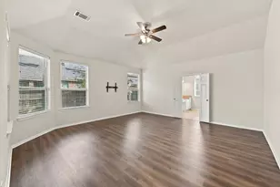 8319 Floating Heart Ct, Conroe, TX 77385 - Photo 22