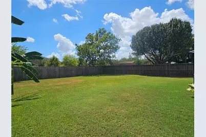 806 Bayou Vista Drive, Deer Park, TX 77536 - Photo 10