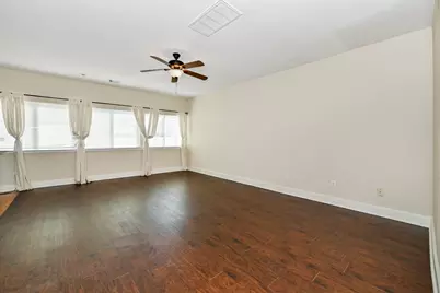 11926 Prior Park Drive, Houston, TX 77047 - Photo 8