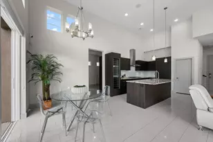 11511 Royal Plain Ave, Houston, TX 77082 - Photo 12